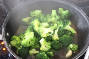 fregola con broccoli e bottarga